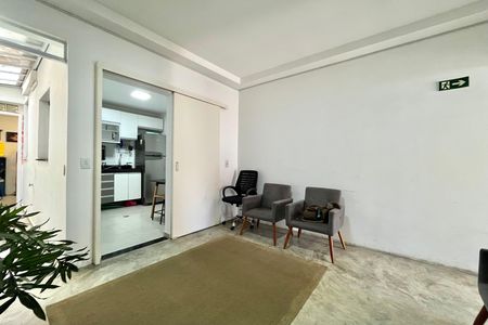 Sala de casa à venda com 4 quartos, 160m² em Mirandópolis, São Paulo
