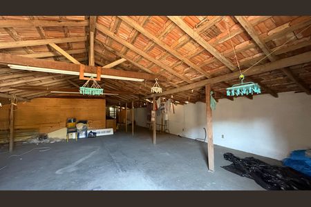 Casa de condomínio para alugar com 1932m², 5 quartos e 12 vagasSótão