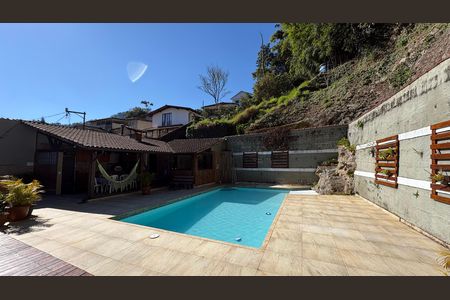 Casa de condomínio para alugar com 1932m², 5 quartos e 12 vagasPiscina