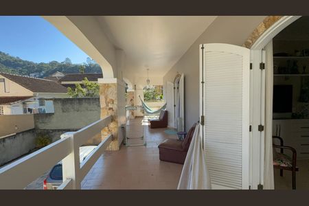 Casa de condomínio para alugar com 1932m², 5 quartos e 12 vagasVaranda dos Quartos