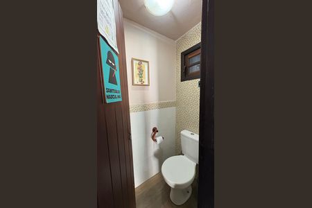 Casa de condomínio para alugar com 1932m², 5 quartos e 12 vagasBanheiro da Piscina