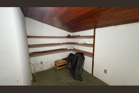 Casa de condomínio para alugar com 1932m², 5 quartos e 12 vagasSótão