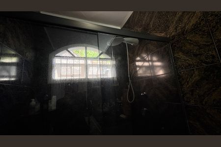 Casa de condomínio para alugar com 1932m², 5 quartos e 12 vagasBanheiro Corredor