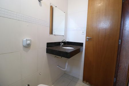 Apartamento para alugar com 55m², 2 quartos e 1 vagaBanheiro do Quarto 2