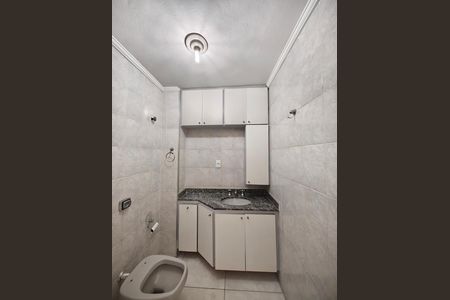 Apartamento para alugar com 62m², 2 quartos e sem vaga Apartamento para alugar com 62m², 2 quartos e sem vagaBanheiro