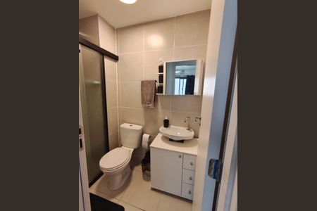 Banheiro de apartamento para alugar com 2 quartos, 38m² em Jardim Campos Elíseos, Campinas