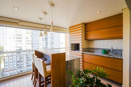 Varanda Gourmet de apartamento à venda com 3 quartos, 136m² em Jurubatuba, São Paulo