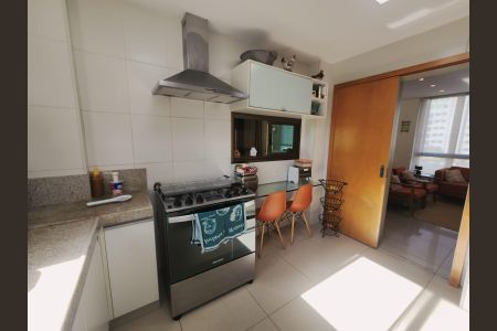 Cozinha de apartamento para alugar com 4 quartos, 154m² em Vale dos Cristais, Nova Lima