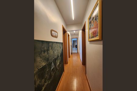 Apartamento para alugar com 154m², 4 quartos e 3 vagas Apartamento para alugar com 154m², 4 quartos e 3 vagasCorredor