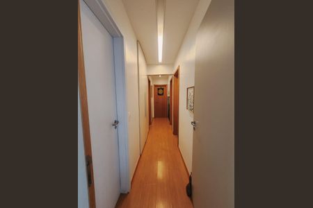 Apartamento para alugar com 154m², 4 quartos e 3 vagas Apartamento para alugar com 154m², 4 quartos e 3 vagasCorredor