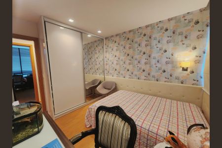Quarto 3 de apartamento para alugar com 4 quartos, 154m² em Vale dos Cristais, Nova Lima