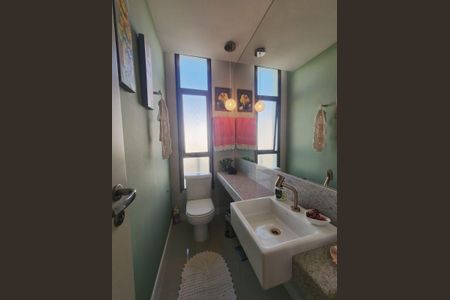 Apartamento para alugar com 154m², 4 quartos e 3 vagas Apartamento para alugar com 154m², 4 quartos e 3 vagasLavabo