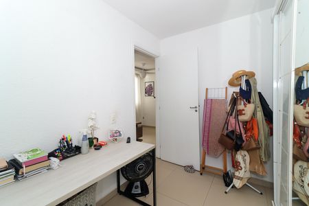 Quarto 1 de apartamento à venda com 2 quartos, 40m² em Padre Miguel, Rio de Janeiro