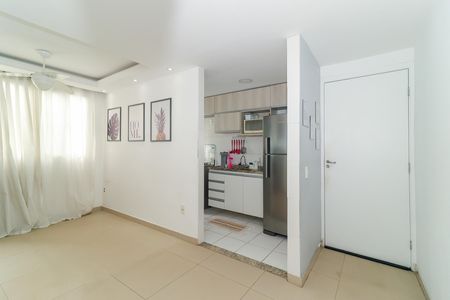 Sala de apartamento à venda com 2 quartos, 40m² em Padre Miguel, Rio de Janeiro