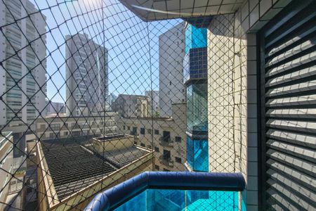 Apartamento para alugar com 140m², 3 quartos e 1 vagaSacada do quarto 2