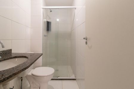 Apartamento para alugar com 55m², 2 quartos e 1 vaga Apartamento para alugar com 55m², 2 quartos e 1 vagaBanheiro da Suíte