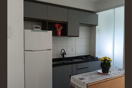 Cozinha de apartamento à venda com 2 quartos, 51m² em Centro, Barueri