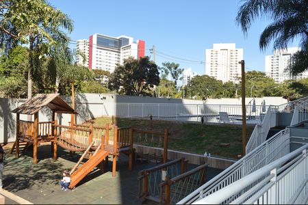 Apartamento para alugar com 78m², 2 quartos e 2 vagasÁrea comum - Playground