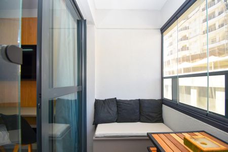 Studio à venda com 25m², 1 quarto e sem vaga Studio à venda com 25m², 1 quarto e sem vagavaranda sala