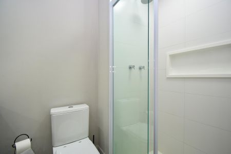 banheiro de kitnet/studio à venda com 1 quarto, 25m² em Perdizes, São Paulo