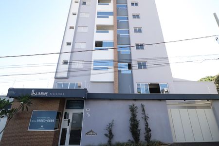 Apartamento para alugar com 70m², 2 quartos e 2 vagasFachada