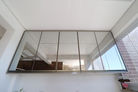 Apartamento para alugar com 70m², 2 quartos e 2 vagasCozinha