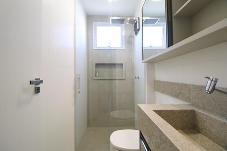Apartamento para alugar com 70m², 2 quartos e 2 vagasBanheiro Social