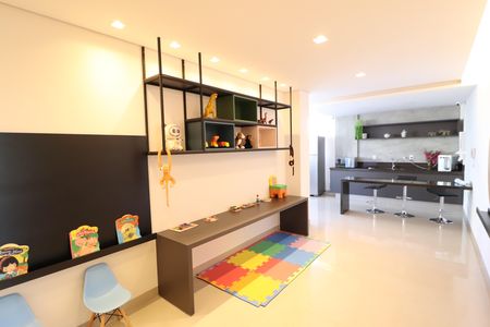Apartamento para alugar com 70m², 2 quartos e 2 vagasÁrea comum
