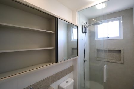 Apartamento para alugar com 70m², 2 quartos e 2 vagasBanheiro do Quarto 2