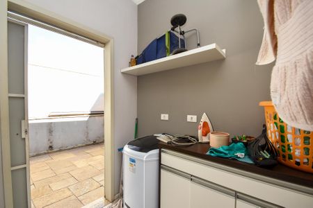 lavanderia de kitnet/studio para alugar com 1 quarto, 37m² em Sumaré, São Paulo