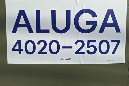 Placa de casa para alugar com 2 quartos, 96m² em Santa Rosa, Niterói