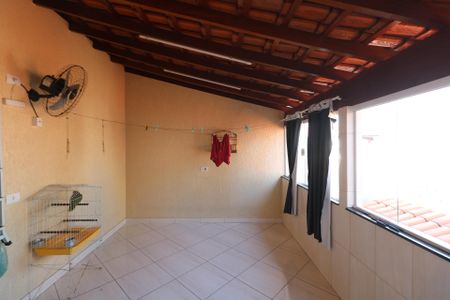 Área de Serviço de casa à venda com 2 quartos, 158m² em Nova Gerti, São Caetano do Sul