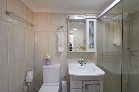Banheiro de casa à venda com 2 quartos, 158m² em Nova Gerti, São Caetano do Sul