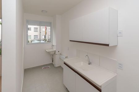 Apartamento à venda com 46m², 2 quartos e 1 vaga Apartamento à venda com 46m², 2 quartos e 1 vagaCozinha e Área de Serviço
