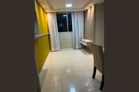 Apartamento para alugar com 2 quartos, 63m² em Pinheirinho, Curitiba