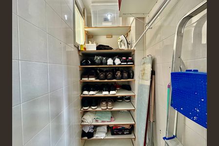 Apartamento para alugar com 3 quartos, 180m² em Vila Bertioga, São Paulo