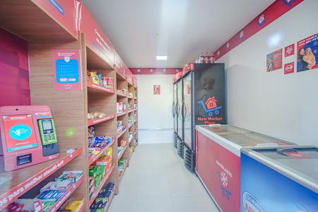 Apartamento para alugar com 35m², 2 quartos e sem vaga Apartamento para alugar com 35m², 2 quartos e sem vagaÁrea comum - Mini Mercado