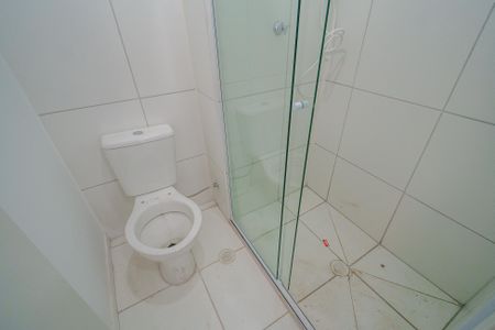 Banheiro de apartamento para alugar com 2 quartos, 35m² em Jaguaré, São Paulo