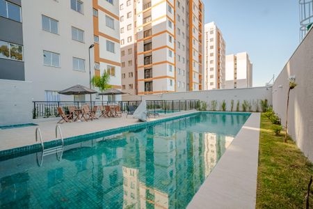 Apartamento para alugar com 35m², 2 quartos e sem vaga Apartamento para alugar com 35m², 2 quartos e sem vagaÁrea comum - Piscina