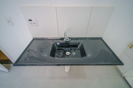 Cozinha de apartamento para alugar com 2 quartos, 35m² em Jaguaré, São Paulo