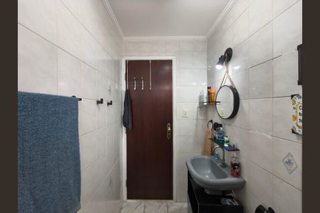 Banheiro  de apartamento para alugar com 1 quarto, 62m² em Vila Caiçara, Praia Grande