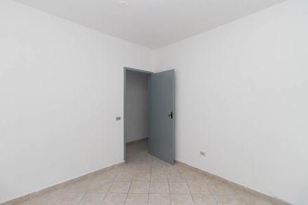 Quarto 1 de casa para alugar com 2 quartos, 60m² em Parque Edu Chaves, São Paulo