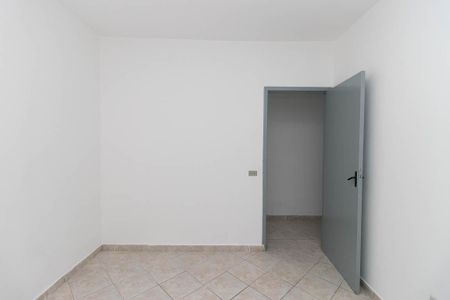 Quarto 1 de casa para alugar com 2 quartos, 60m² em Parque Edu Chaves, São Paulo