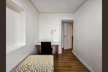 Apartamento para alugar com 114m², 4 quartos e 1 vaga