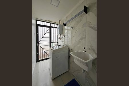 Apartamento para alugar com 114m², 4 quartos e 1 vaga