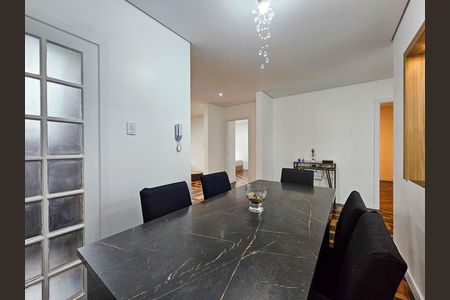 Apartamento para alugar com 114m², 4 quartos e 1 vaga
