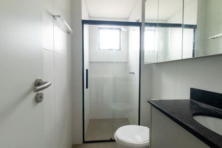 Apartamento para alugar com 75m², 3 quartos e 1 vaga Apartamento para alugar com 75m², 3 quartos e 1 vagaBanheiro da Suite