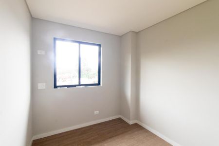 Quarto 1 de apartamento para alugar com 3 quartos, 75m² em Tarumã, Pinhais