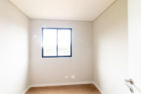 Quarto 2 de apartamento para alugar com 3 quartos, 75m² em Tarumã, Pinhais