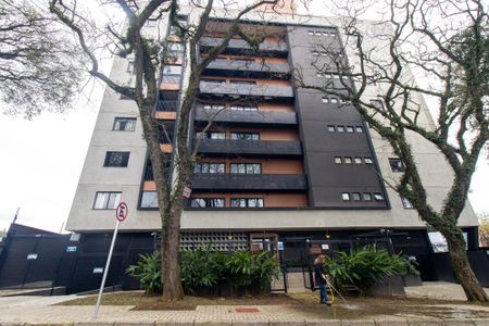 Fachada do condominio de apartamento para alugar com 3 quartos, 75m² em Tarumã, Pinhais
